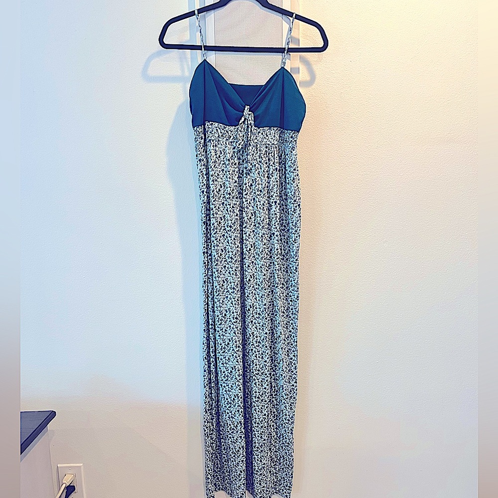 Joei Womans Blue/White Floral Print Midi Length Sundress Size Medium